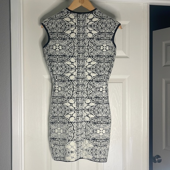 Stella McCartney Black and White Wool Bodycon Mini Dress Size Small Y2K - Picture 5 of 6